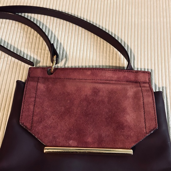 Halston Heritage Crossbody/shoulder bag. Leather & Suade, wine color - Picture 3 of 13